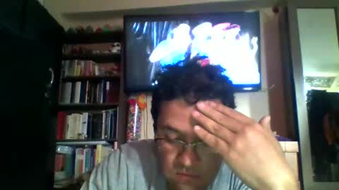 Snapshot of jon323th chatting on 03/05/25, 01:06 jon323th online show from 03/05/25, 01:06