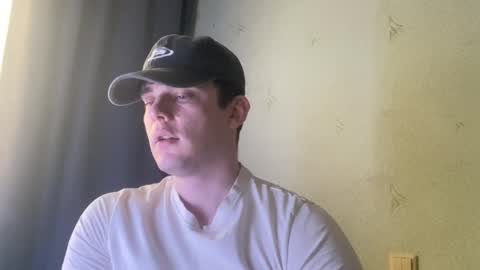 Snapshot of jon3983 chatting on 02/25/26, 11:20 jon3983 online show from 02/25/26, 11:20