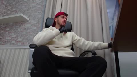 JonahShaw online show from 10/15/25, 04:23