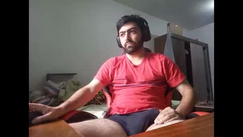 Snapshot of jonasf2525 chatting on 12/01/25, 06:24 jonasf2525 online show from 12/01/25, 06:24