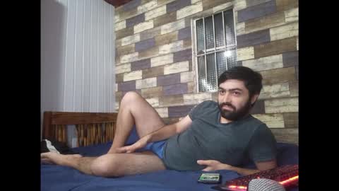 Snapshot of jonasf2525 chatting on 01/06/26, 05:33 jonasf2525 online show from 01/06/26, 05:33