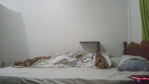 Snapshot of jonasf2525 chatting on 02/23/26, 02:53 jonasf2525 online show from 02/23/26, 02:53