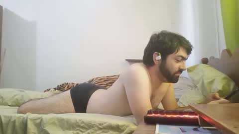 Snapshot of jonasf2525 chatting on 03/19/26, 06:45 jonasf2525 online show from 03/19/26, 06:45