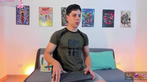 Instagram jonathanfit14 online show from 11/30/25, 09:30