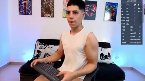 Instagram jonathanfit14 online show from 06/12/26, 09:35