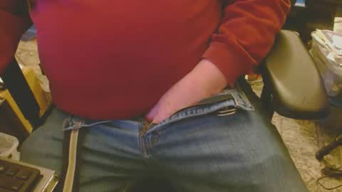 Snapshot of joncpics chatting on 01/25/25, 02:47 joncpics online show from 01/25/25, 02:47