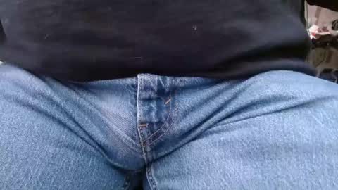 Snapshot of joncpics chatting on 03/03/26, 06:25 joncpics online show from 03/03/26, 06:25