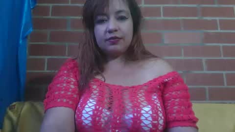 Snapshot of jones_scarlet chatting on 02/17/25, 05:32 Scarlet online show from 02/17/25, 05:32