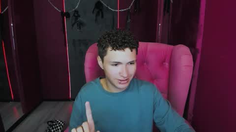 Snapshot of jonny_dark chatting on 10/10/25, 10:36 Jonny online show from 10/10/25, 10:36