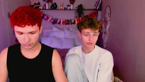 Snapshot of jonny_dark chatting on 10/28/25, 11:47 Jonny online show from 10/28/25, 11:47