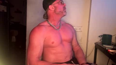 Jonny Cockfill online show from 11/19/25, 10:10