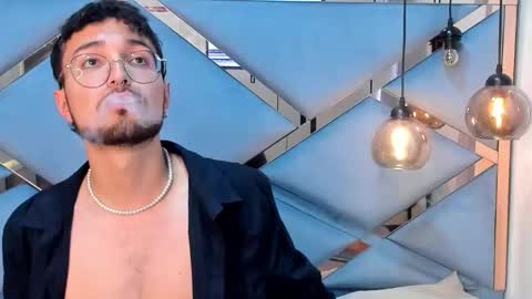 JonnyGreey online show from 11/23/25, 07:13