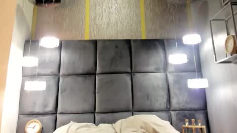 JonnyGreey online show from 11/24/25, 07:13