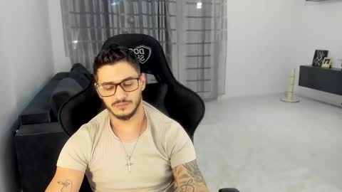 jonnyporn1 online show from 02/19/26, 09:44