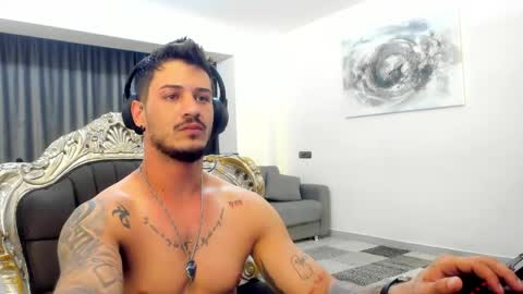 Snapshot of jonnyporn1 chatting on 05/19/26, 02:56 jonnyporn1 online show from 05/19/26, 02:56