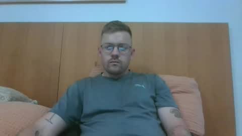 jonoy1995 online show from 03/03/25, 03:52