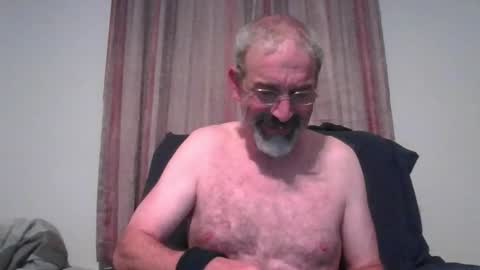 Snapshot of jony_five chatting on 12/20/24, 02:52 Jon online show from 12/20/24, 02:52