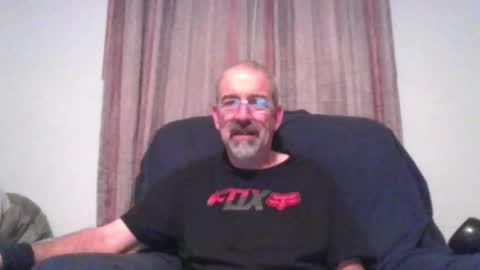Snapshot of jony_five chatting on 12/31/24, 05:11 Jon online show from 12/31/24, 05:11