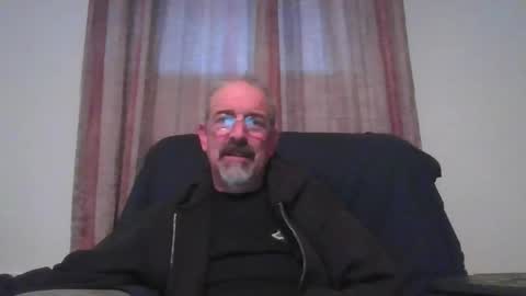 Snapshot of jony_five chatting on 01/12/25, 05:44 Jon online show from 01/12/25, 05:44