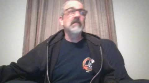 Snapshot of jony_five chatting on 01/19/25, 04:22 Jon online show from 01/19/25, 04:22