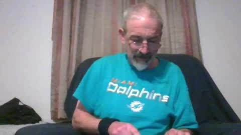 Snapshot of jony_five chatting on 02/22/25, 11:24 Jon online show from 02/22/25, 11:24
