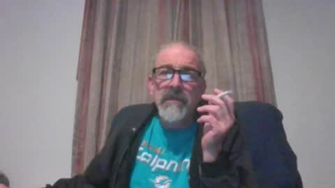 Snapshot of jony_five chatting on 03/07/25, 01:42 Jon online show from 03/07/25, 01:42