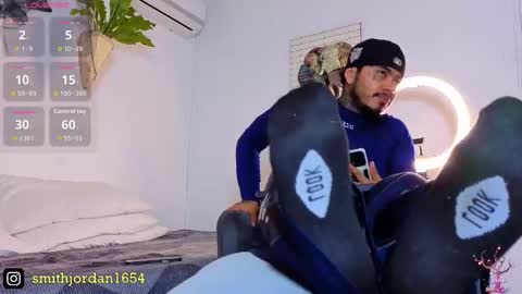 Jordan Smith online show from 10/24/25, 09:22