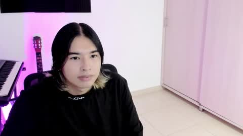 Snapshot of jordiwilldd chatting on 10/05/25, 01:04 Jiho online show from 10/05/25, 01:04