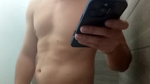 jorgelatino1919 online show from 02/22/26, 02:59