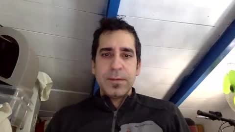 Snapshot of joseacv6 chatting on 02/05/25, 05:20 j.a online show from 02/05/25, 05:20