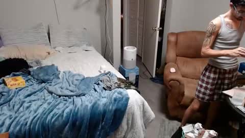 Josef online show from 01/24/25, 03:11