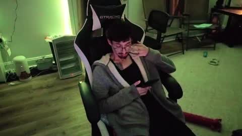 Josef online show from 04/07/26, 02:01