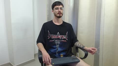 Snapshot of joseh0se chatting on 02/01/26, 02:54 alejandro online show from 02/01/26, 02:54