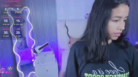 Snapshot of joselyn_tay chatting on 07/08/26, 12:31 Joselyn online show from 07/08/26, 12:31