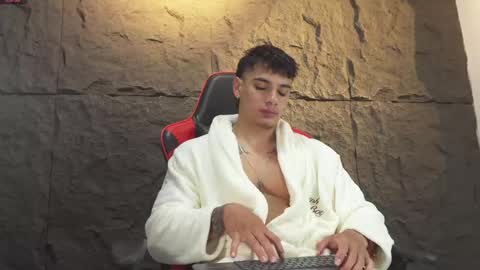 Snapshot of joseph__boy chatting on 05/22/26, 11:38 JOSEPH online show from 05/22/26, 11:38
