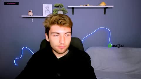 joseph_bear_ online show from 10/01/25, 07:09