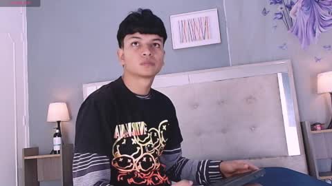 Joseph Gonzalez online show from 04/01/26, 07:33