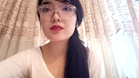 Snapshot of josephinepantle chatting on 04/23/26, 12:29 Kama online show from 04/23/26, 12:29