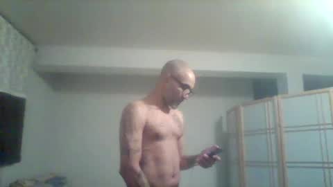 Br33z3 online show from 03/09/26, 09:13