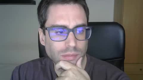 Jose online show from 11/05/25, 11:32