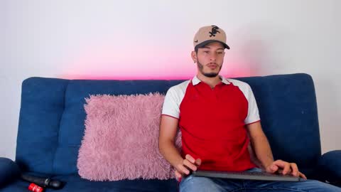 Snapshot of josh_and_val chatting on 01/17/26, 04:06 Josh Val online show from 01/17/26, 04:06