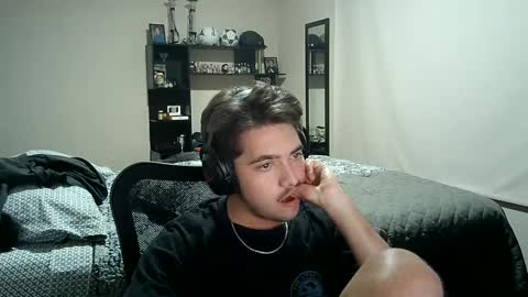 Josh online show from 02/18/25, 07:54