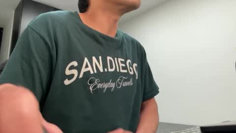 Snapshot of josheli chatting on 02/19/25, 10:42 Nicolas online show from 02/19/25, 10:42