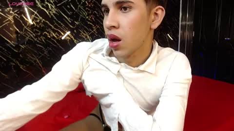 Snapshot of joshua_saenz_ chatting on 05/17/26, 11:34 joshua_saenz_ online show from 05/17/26, 11:34