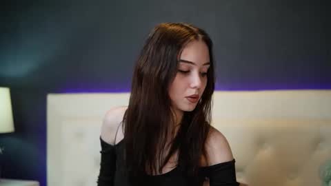  Josie  online show from 12/03/25, 08:07