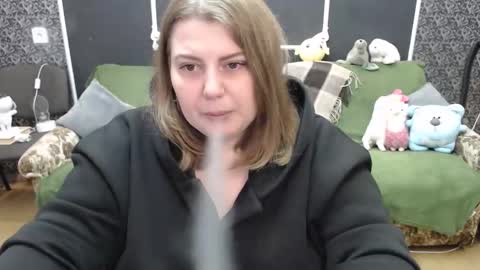 josiesun771 online show from 11/14/25, 07:29