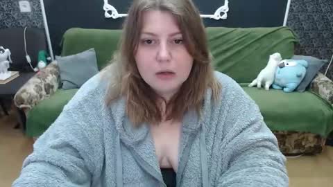 josiesun771 online show from 04/18/26, 07:56