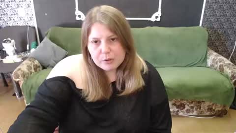 josiesun771 online show from 06/14/26, 11:34