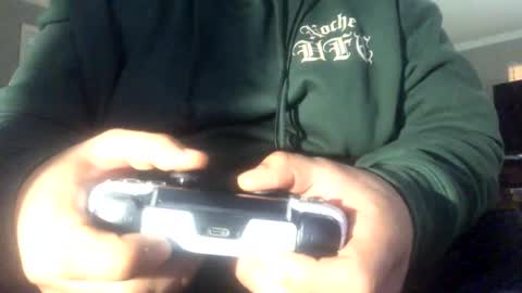 josman23 online show from 10/22/25, 02:28