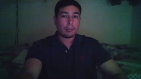 Snapshot of josq121 chatting on 06/11/26, 06:22 josq121 online show from 06/11/26, 06:22